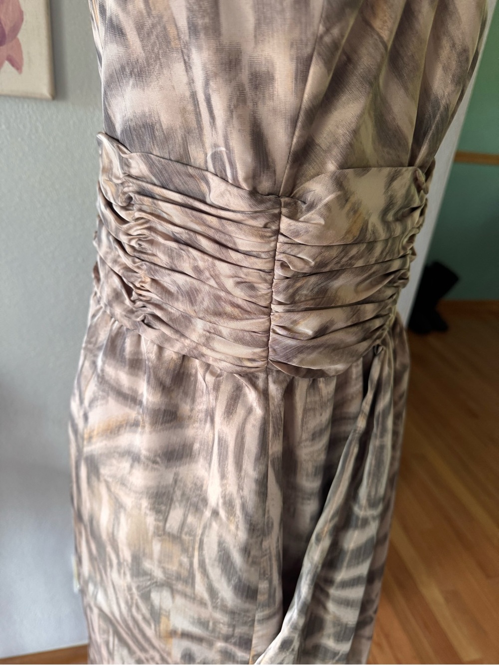 LAFAYETTE 148 NewYork sheath neutral midi dress size 10 - Picture 4 of 14
